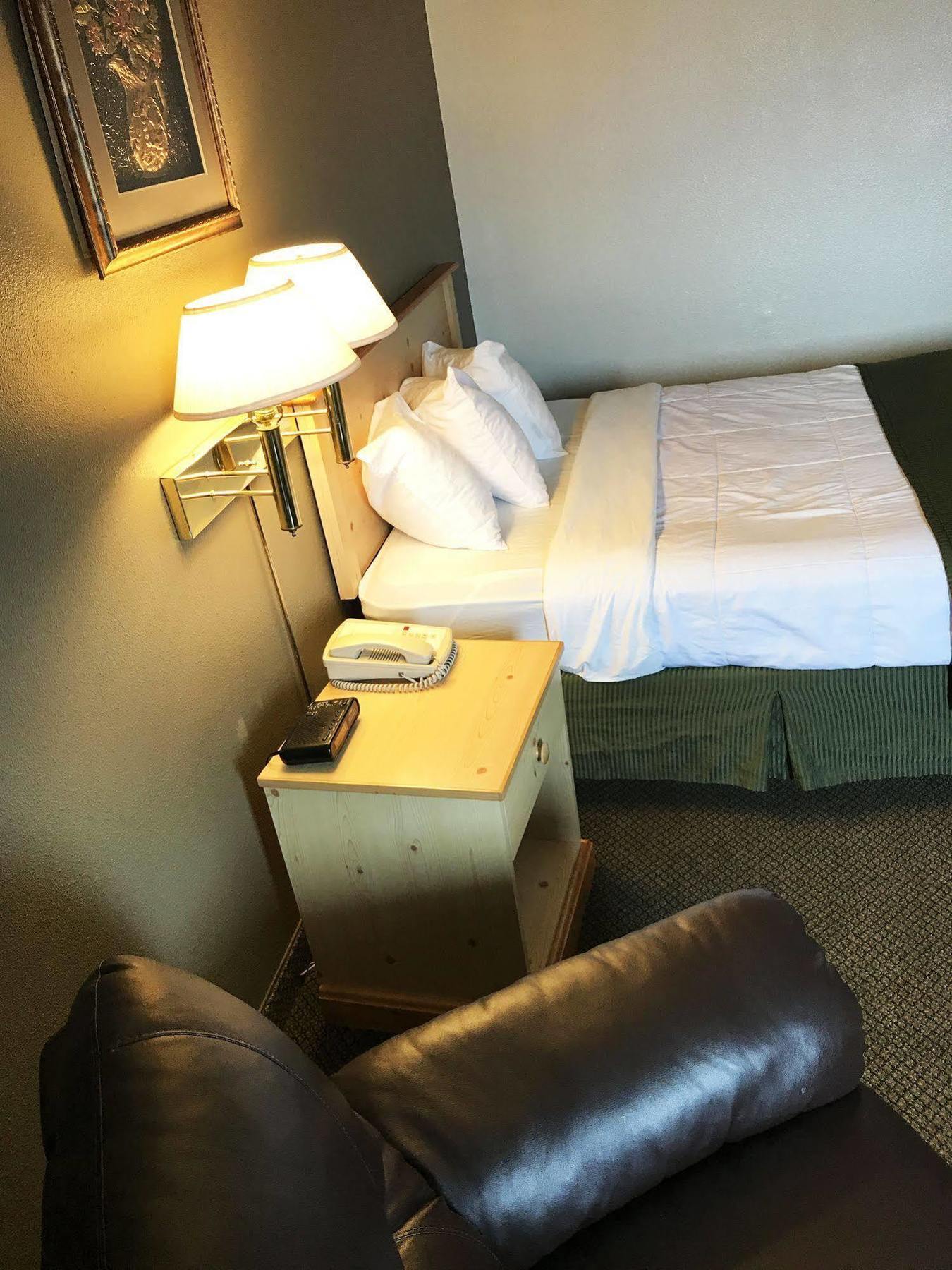 FairBridge Inn - Coeur d'Alene Extérieur photo
